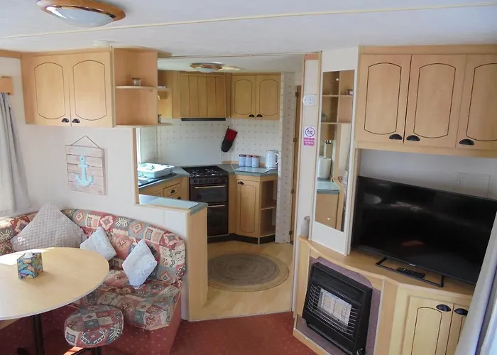 Coastfields: Arizona Cf:- 6 Berth With Enclosed Veranda