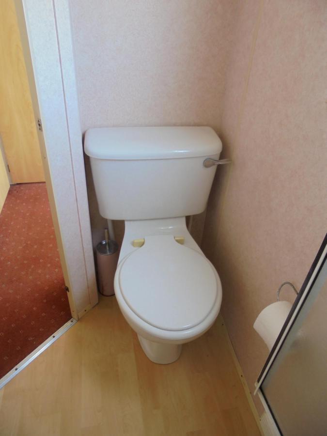 Apartment Coastfields: Arizona Cf:- 6 Berth With Enclosed Veranda